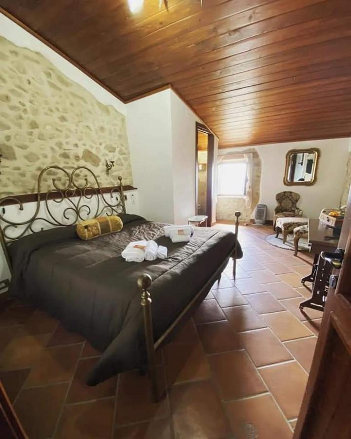 La Rupe Bed And Breakfast ノルマ エクステリア 写真