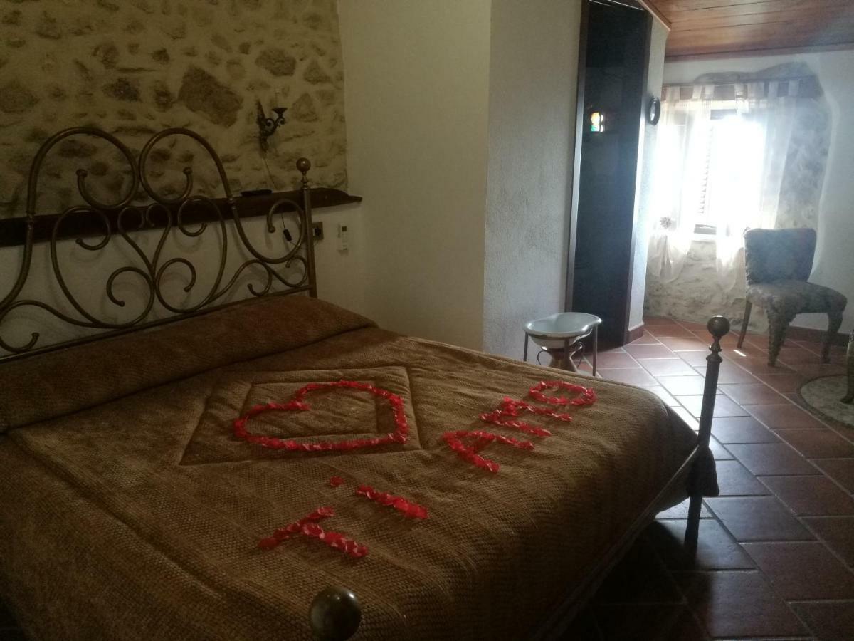La Rupe Bed And Breakfast ノルマ エクステリア 写真